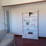 Chic Sea View Апартаменты *