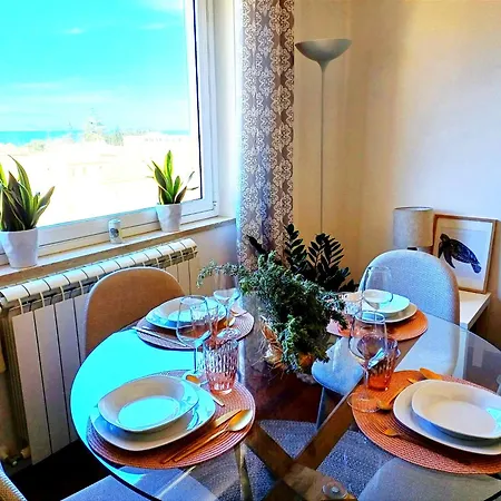Chic Sea View *