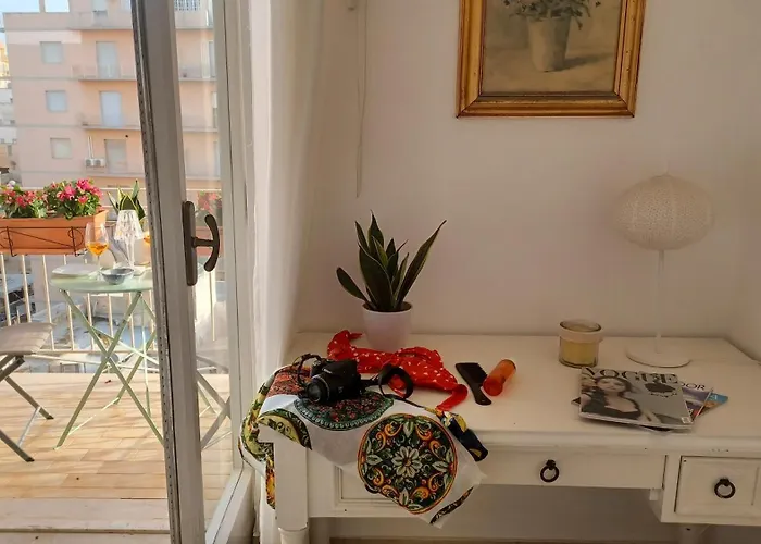 Chic Sea View Appartamento